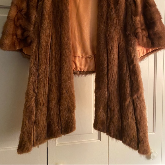 Mink Cape/Shawl Authentic - Picture 2 of 16